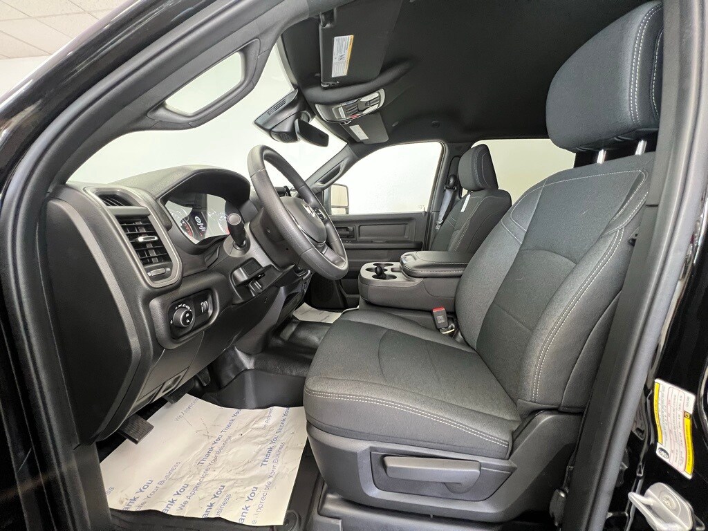 2026 Ram 2500 Tradesman photo 3