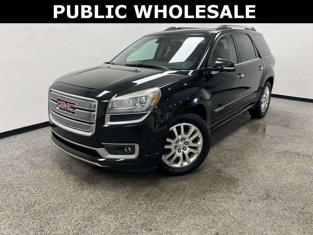 2016 GMC Acadia Denali's photo
