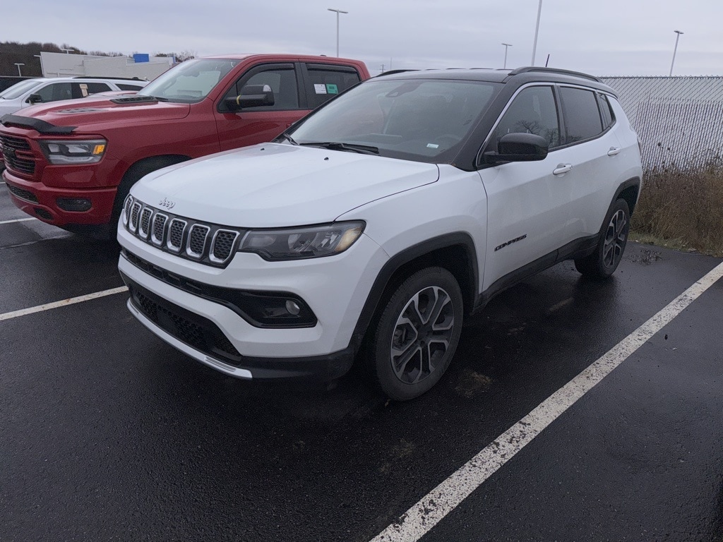 2024 Jeep Compass Limited photo 3
