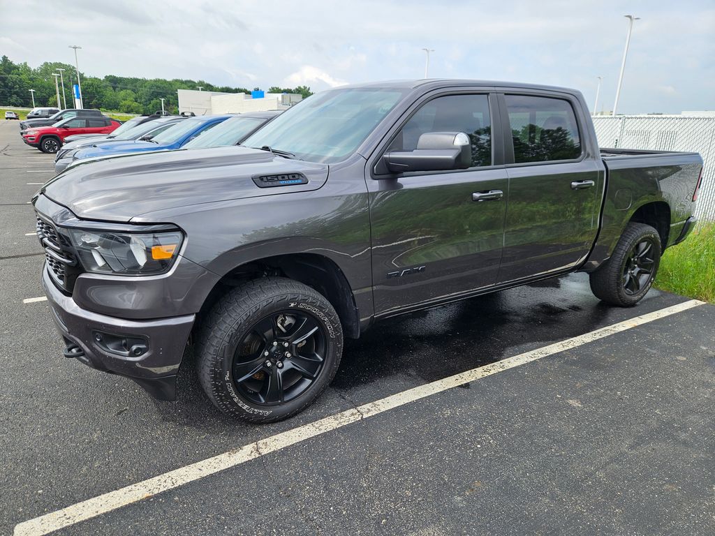 2022 RAM 1500 Big Horn/Lone Star 4x4 Crew Cab 5'7's photo