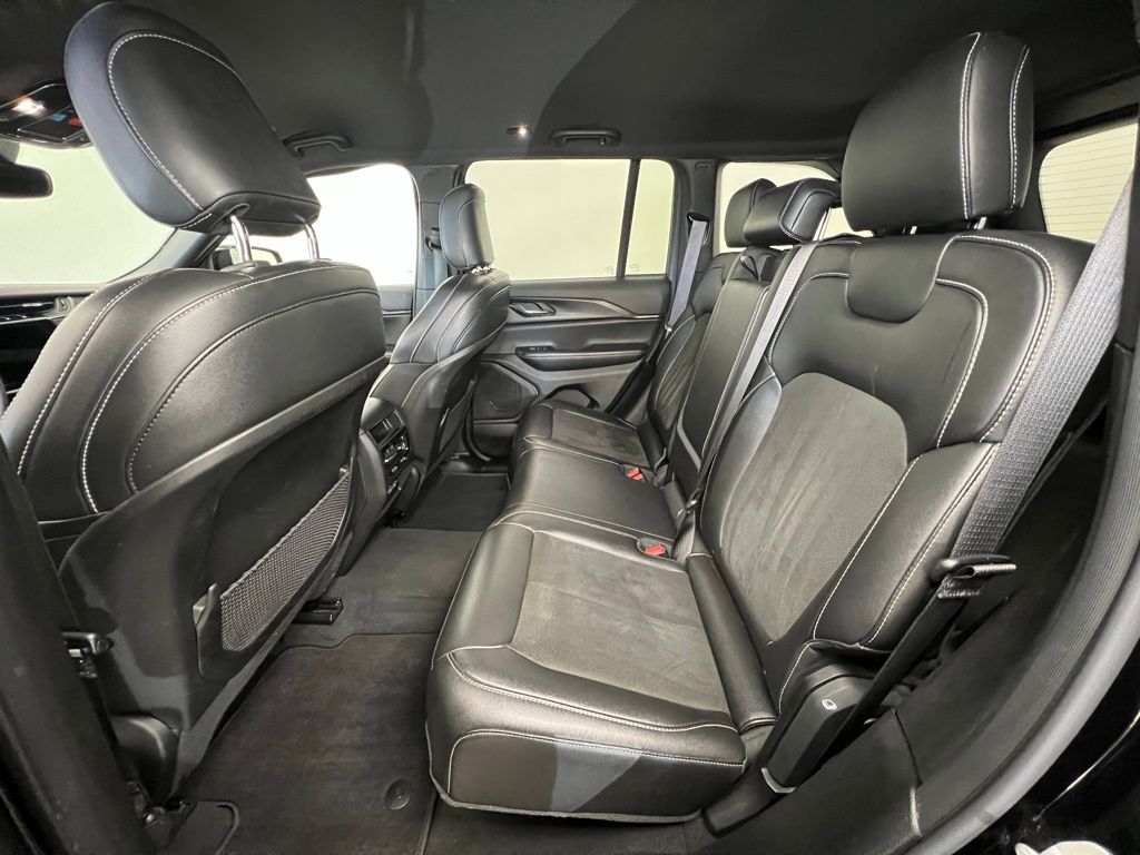 2024 Jeep Grand Cherokee Altitude - Photo 5
