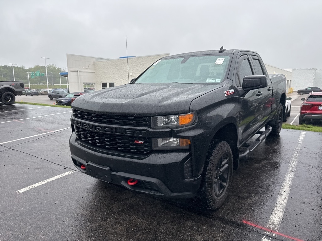 Used 2019 Chevrolet Silverado 1500 Custom with VIN 1GCRYCEF5KZ266224 for sale in Jackson, MI