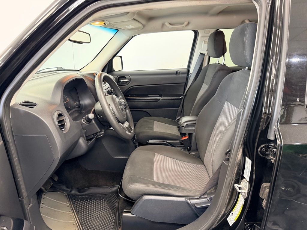 Used 2016 Jeep Patriot Sport SUV