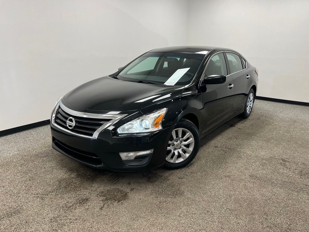 Used 2015 Nissan Altima 2.5 S Sedan