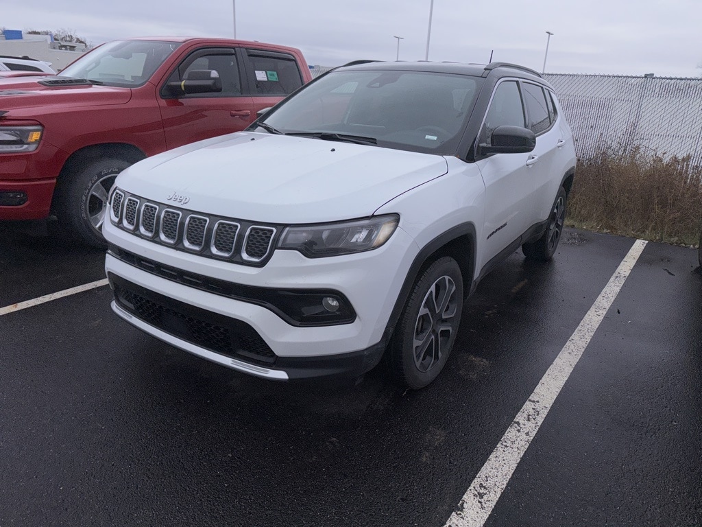 2024 Jeep Compass Limited photo 4