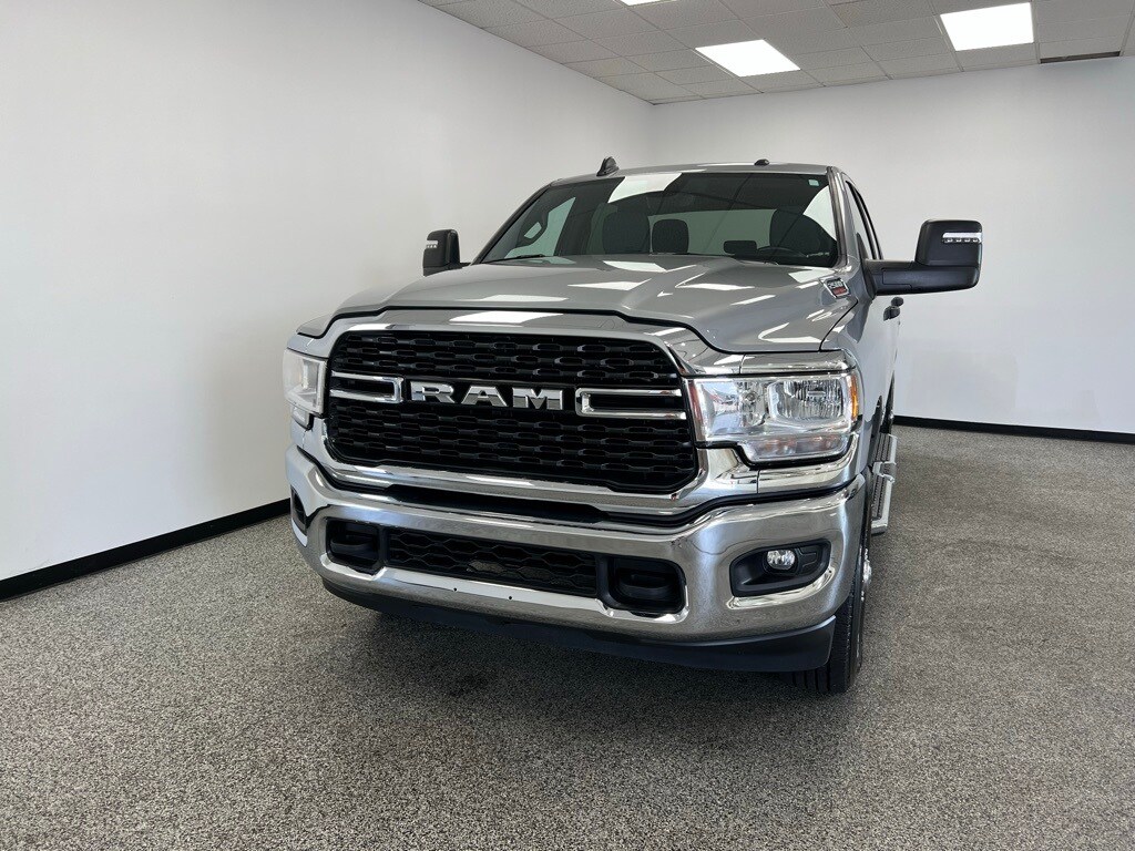 2024 Ram 2500 Big Horn photo 2