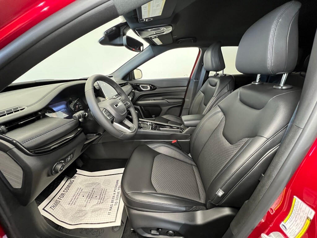 New 2026 Jeep Compass LATITUDE ALTITUDE 4X4 Sport Utility