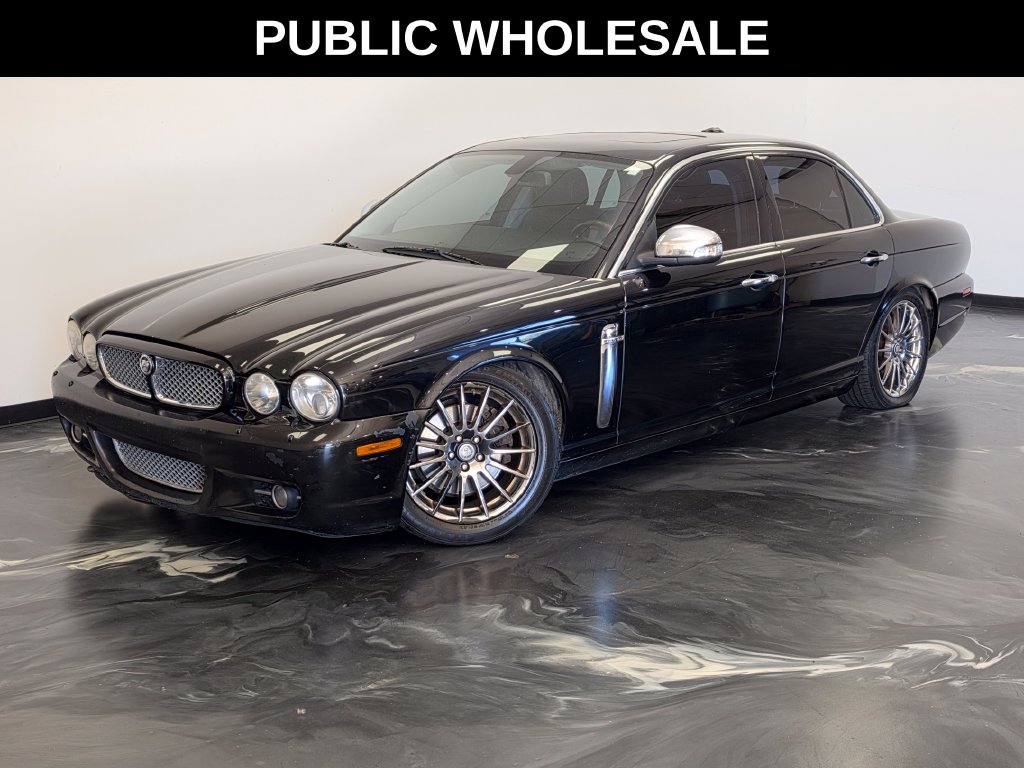  Jaguar XJ8