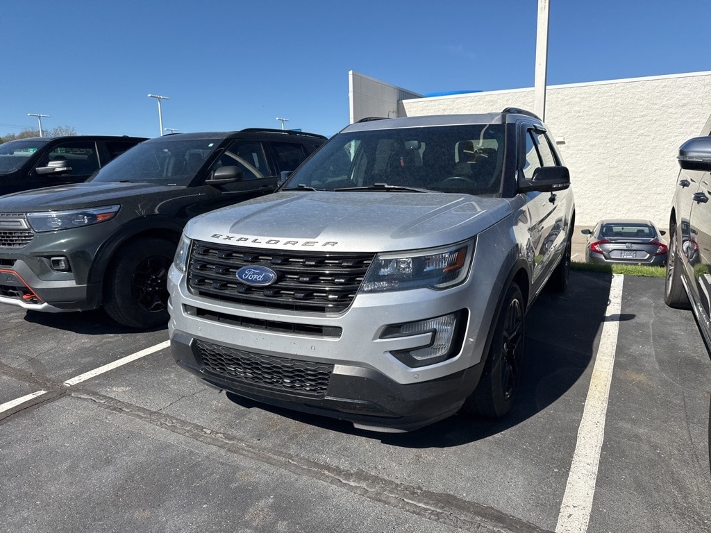 Used 2016 Ford Explorer Sport with VIN 1FM5K8GT9GGC24220 for sale in Jackson, MI