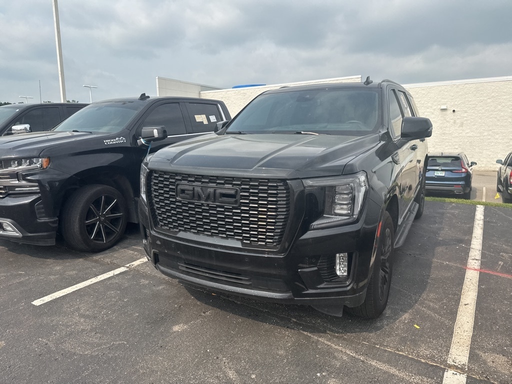 Used 2023 GMC Yukon Denali with VIN 1GKS2DKT5PR489071 for sale in Jackson, MI