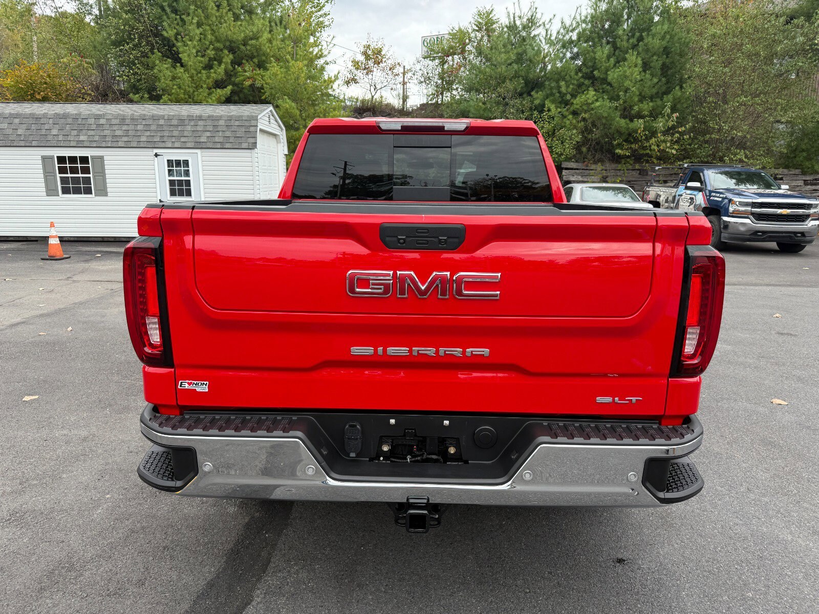 2021 Gmc Sierra 1500 SLT photo 4