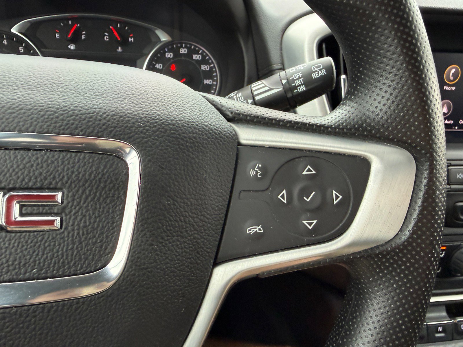 2024 GMC Terrain SLE - Photo 27