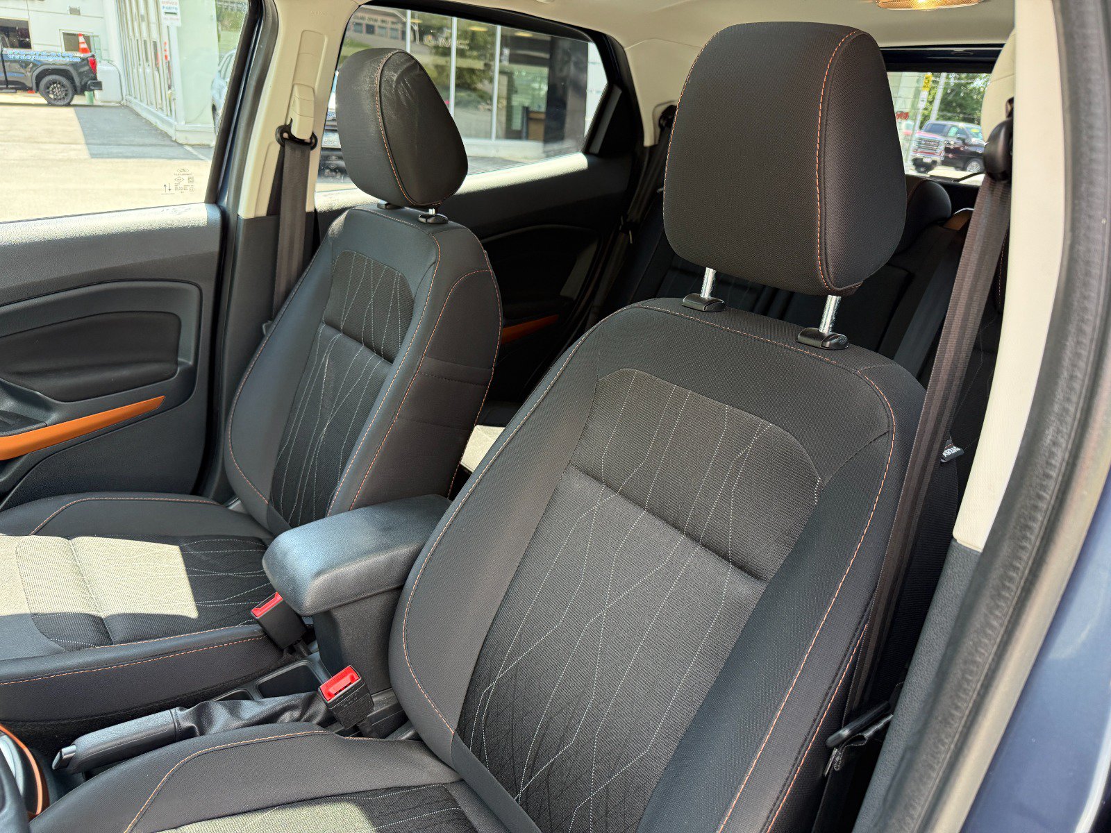 2022 Ford EcoSport SE - Photo 14