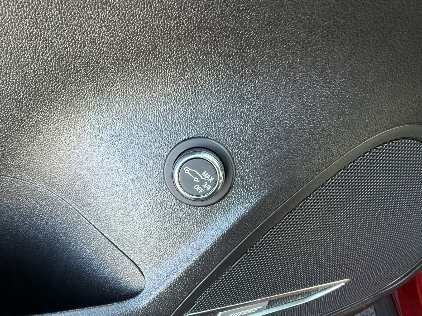 2022 Buick Envision Essence - Photo 25