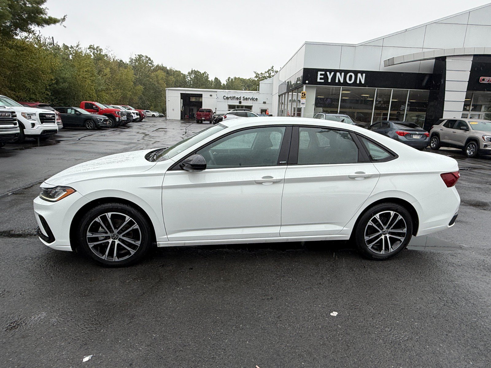 Used 2025 Volkswagen Jetta Sport with VIN 3VWBX7BU1SM007257 for sale in Olyphant, PA