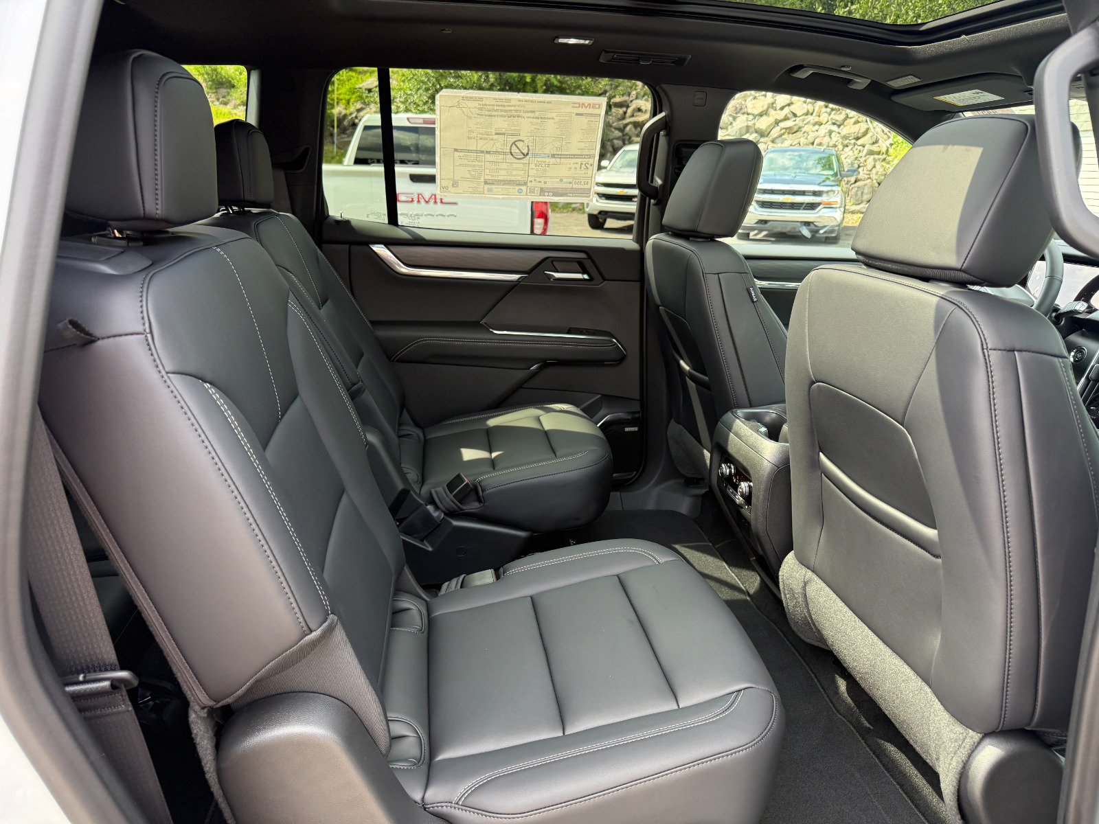2026 GMC Acadia Elevation - Photo 21