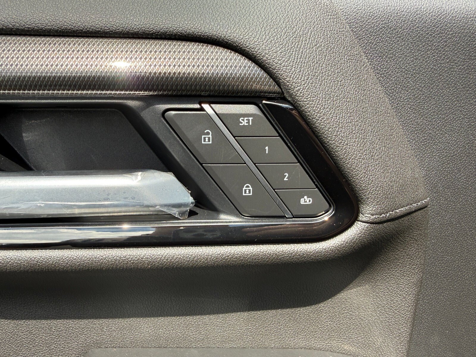 2026 GMC Sierra 2500HD AT4 - Photo 25