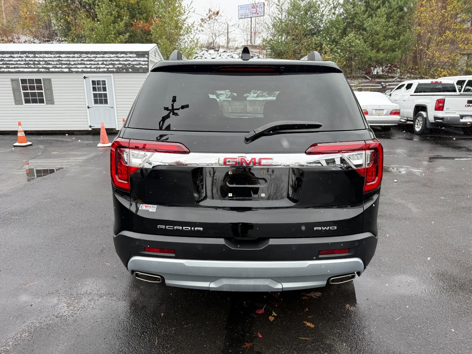 2023 Gmc Acadia SLE photo 4