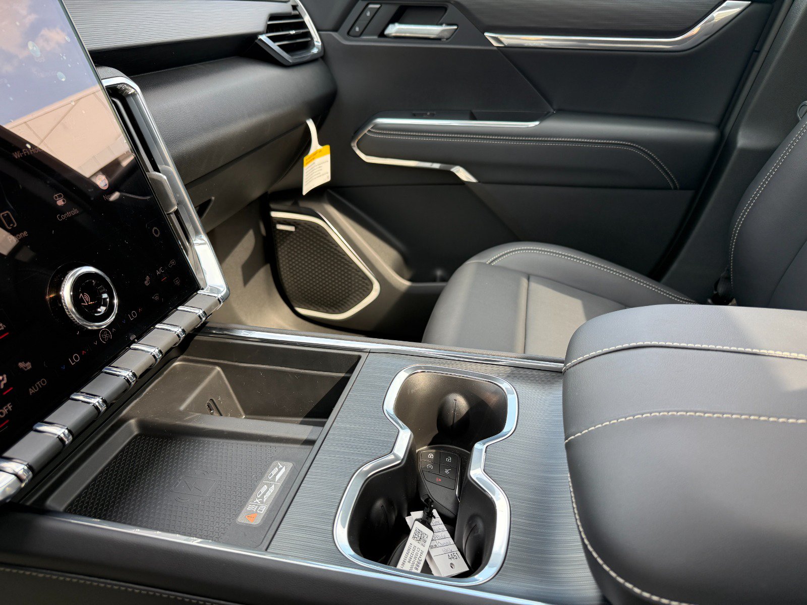 2026 GMC Acadia Elevation - Photo 33