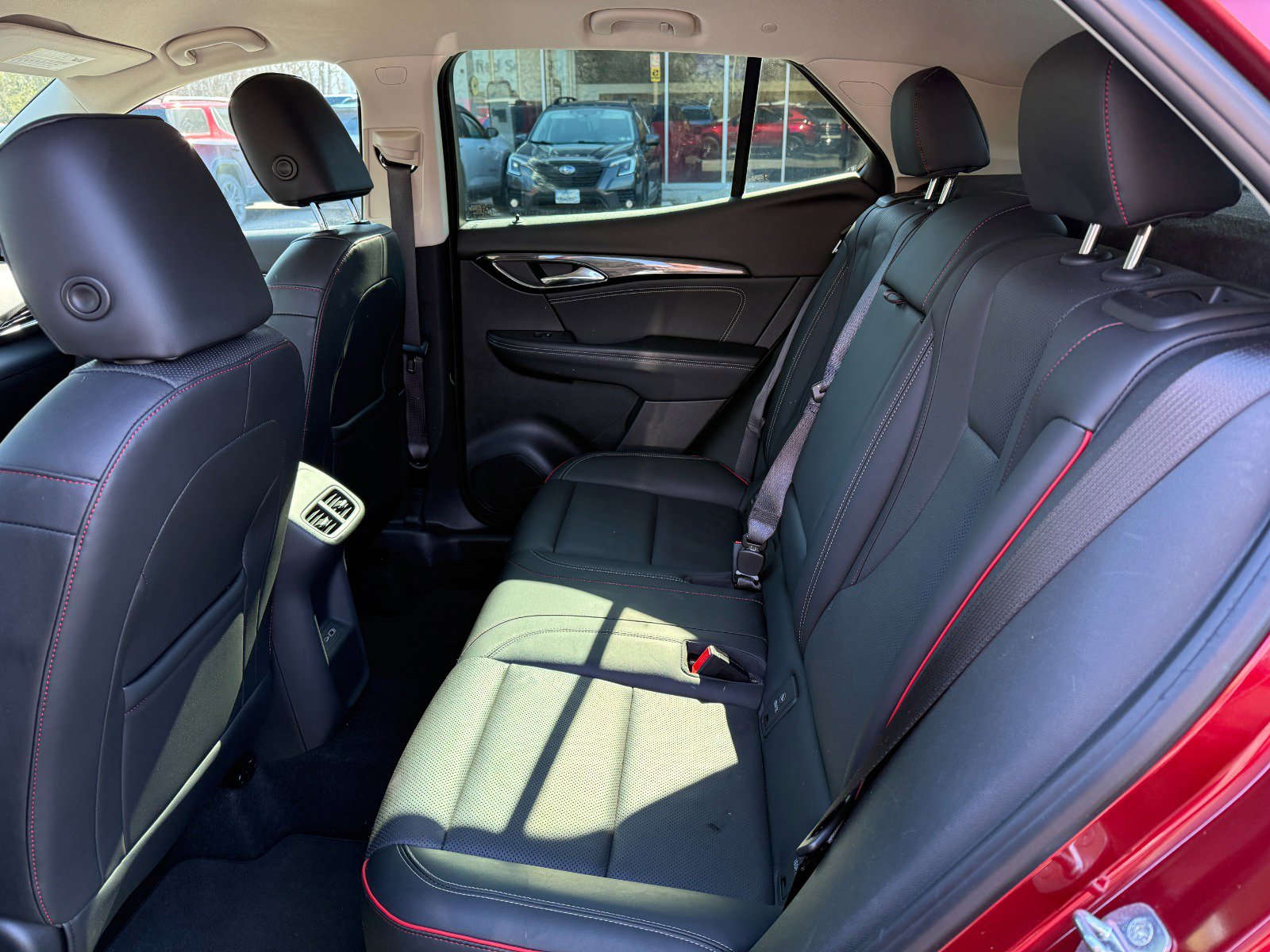 2022 Buick Envision Essence - Photo 16