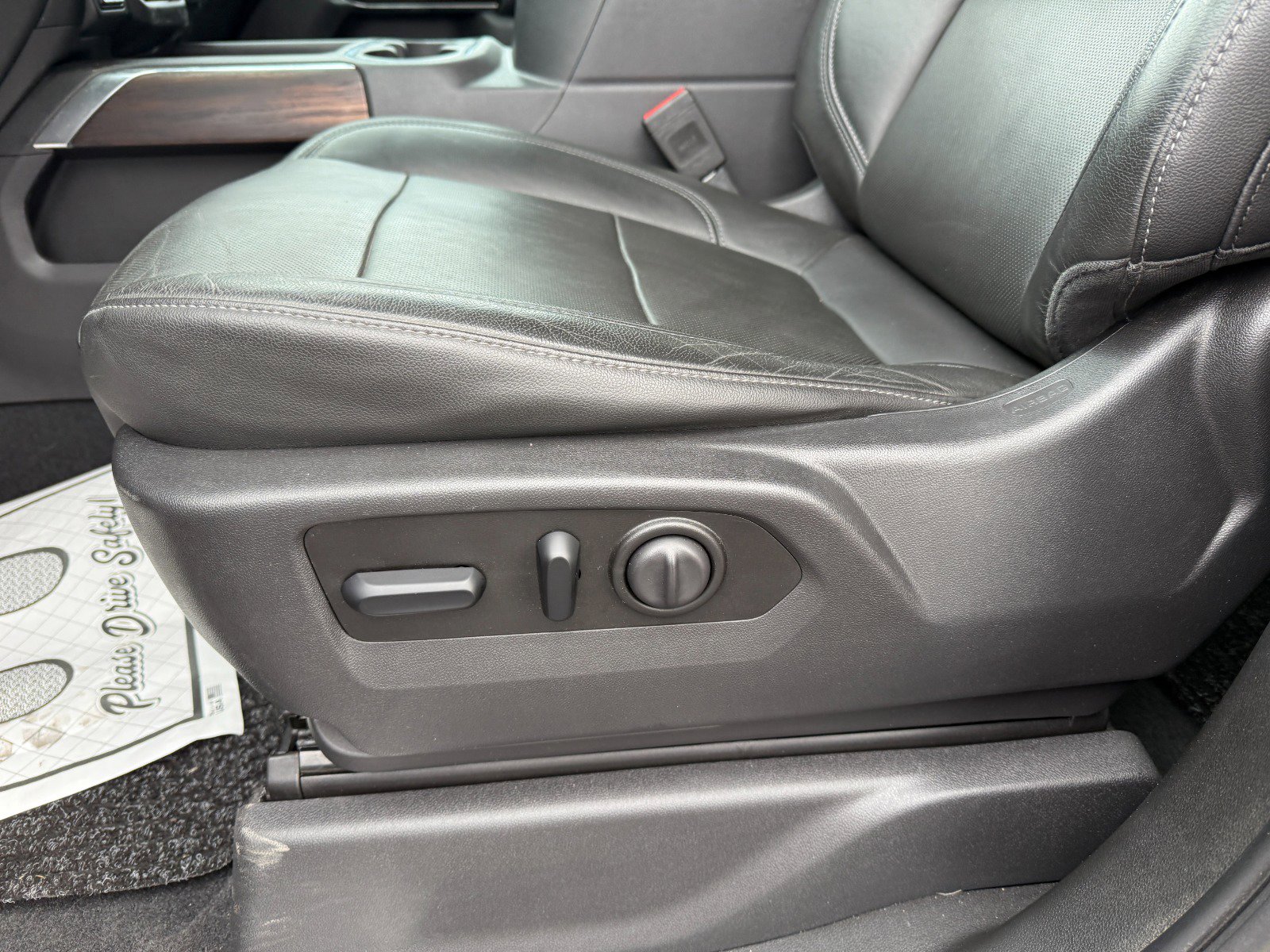 2020 GMC Sierra 1500 SLT - Photo 23