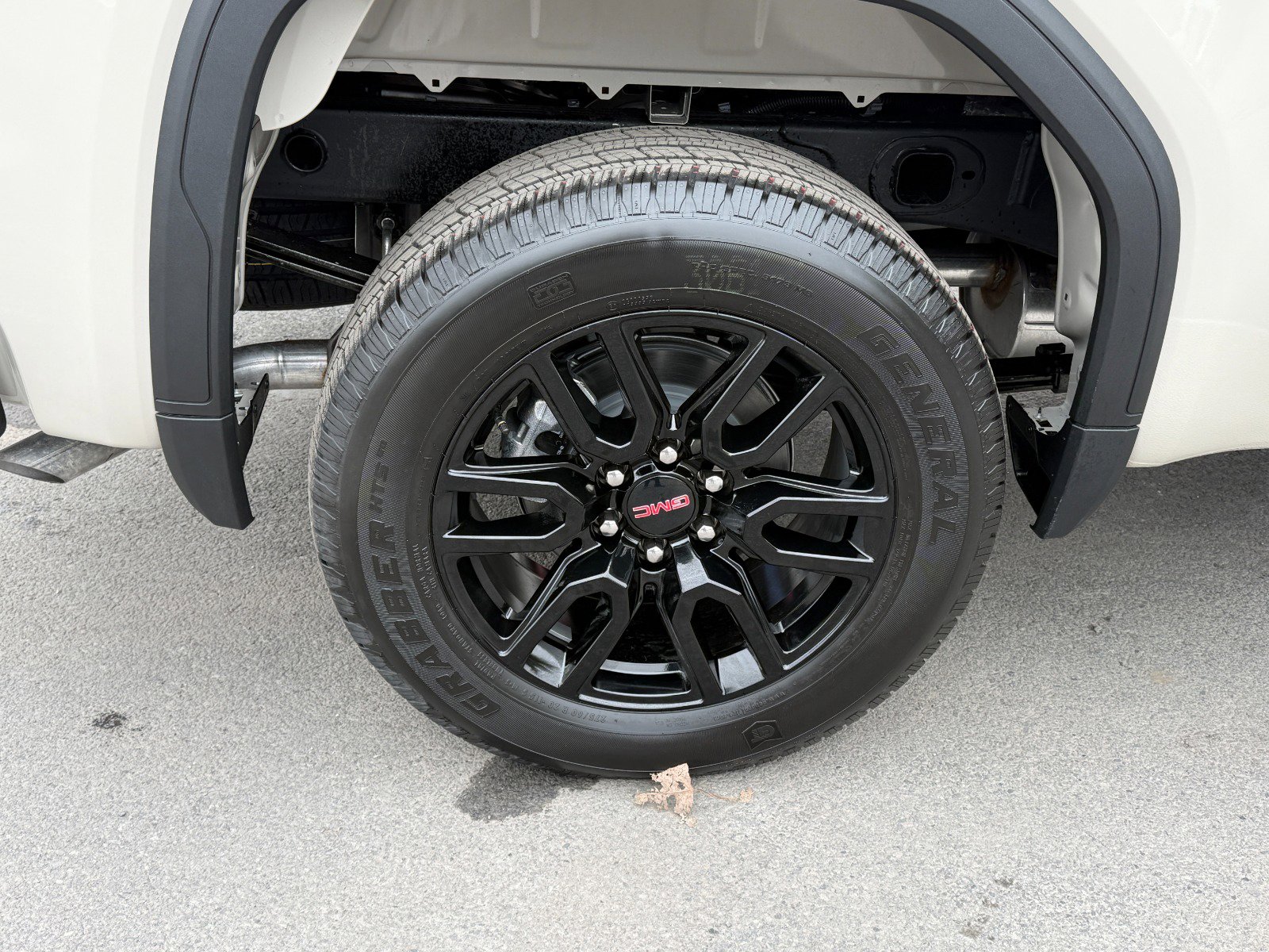 2026 GMC Sierra 1500 Pro - Photo 11