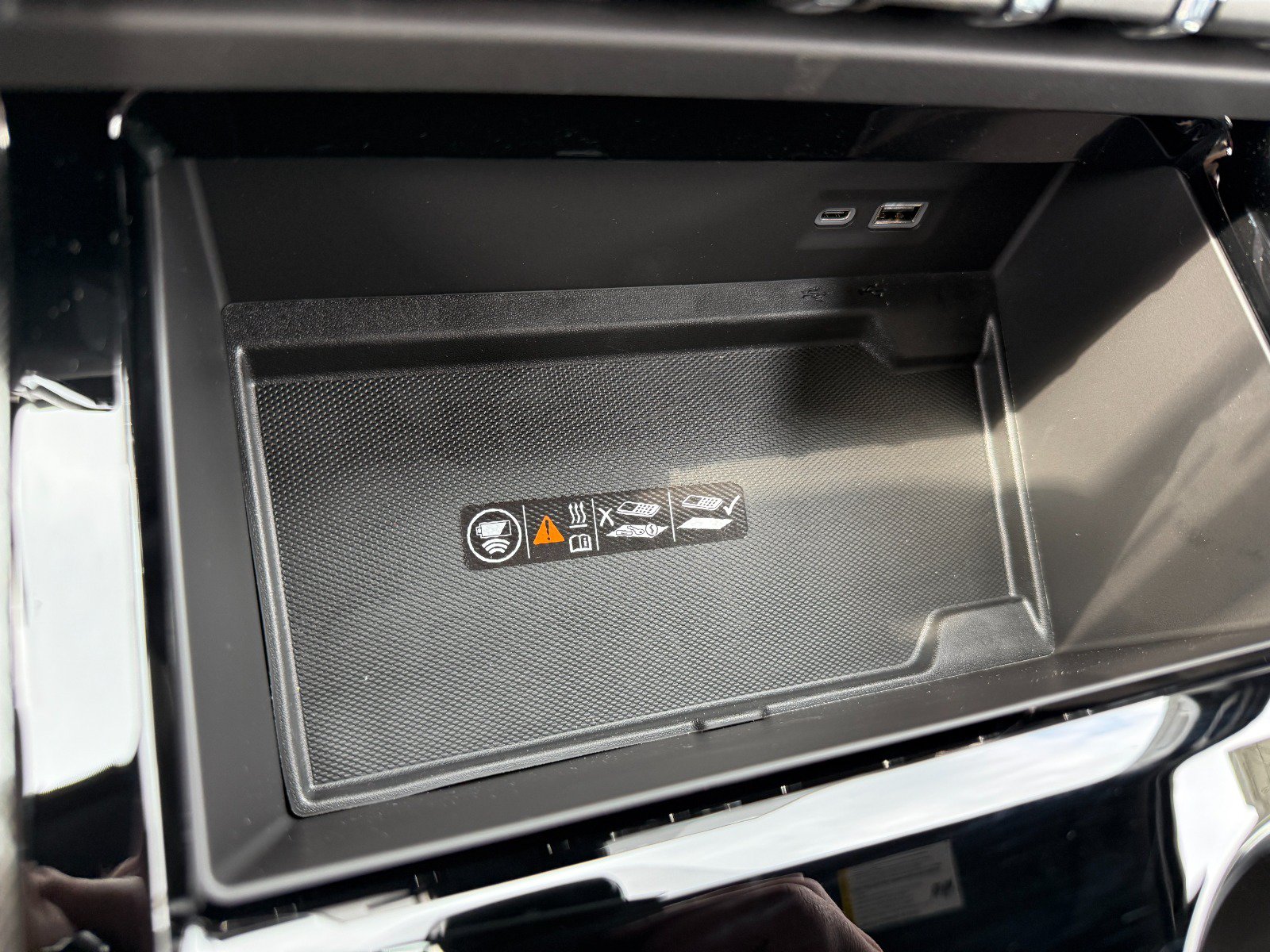 2026 GMC Yukon XL AT4 - Photo 36