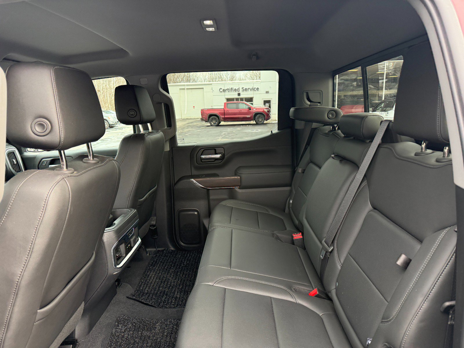 2020 GMC Sierra 1500 SLT - Photo 16