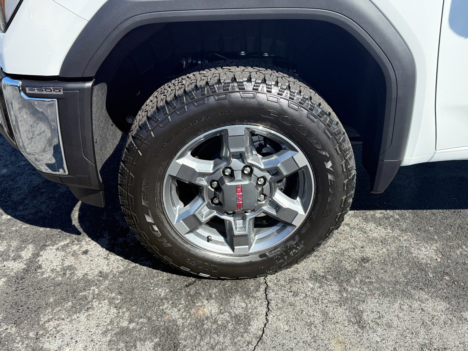 2026 GMC Sierra 2500HD SLE - Photo 9