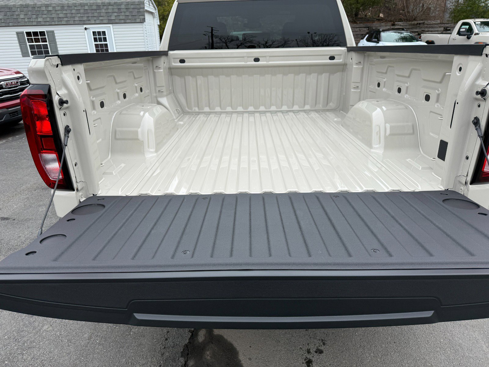 2026 GMC Sierra 1500 Pro - Photo 18