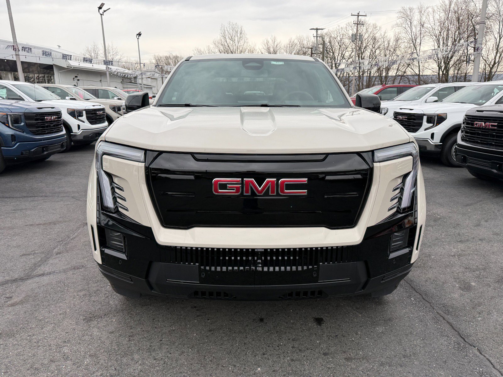 2026 GMC Sierra EV Elevation - Photo 7