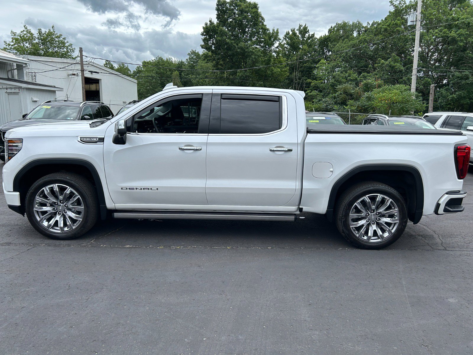 Used 2024 GMC Sierra 1500 Denali Denali with VIN 3GTUUGED1RG120442 for sale in Olyphant, PA