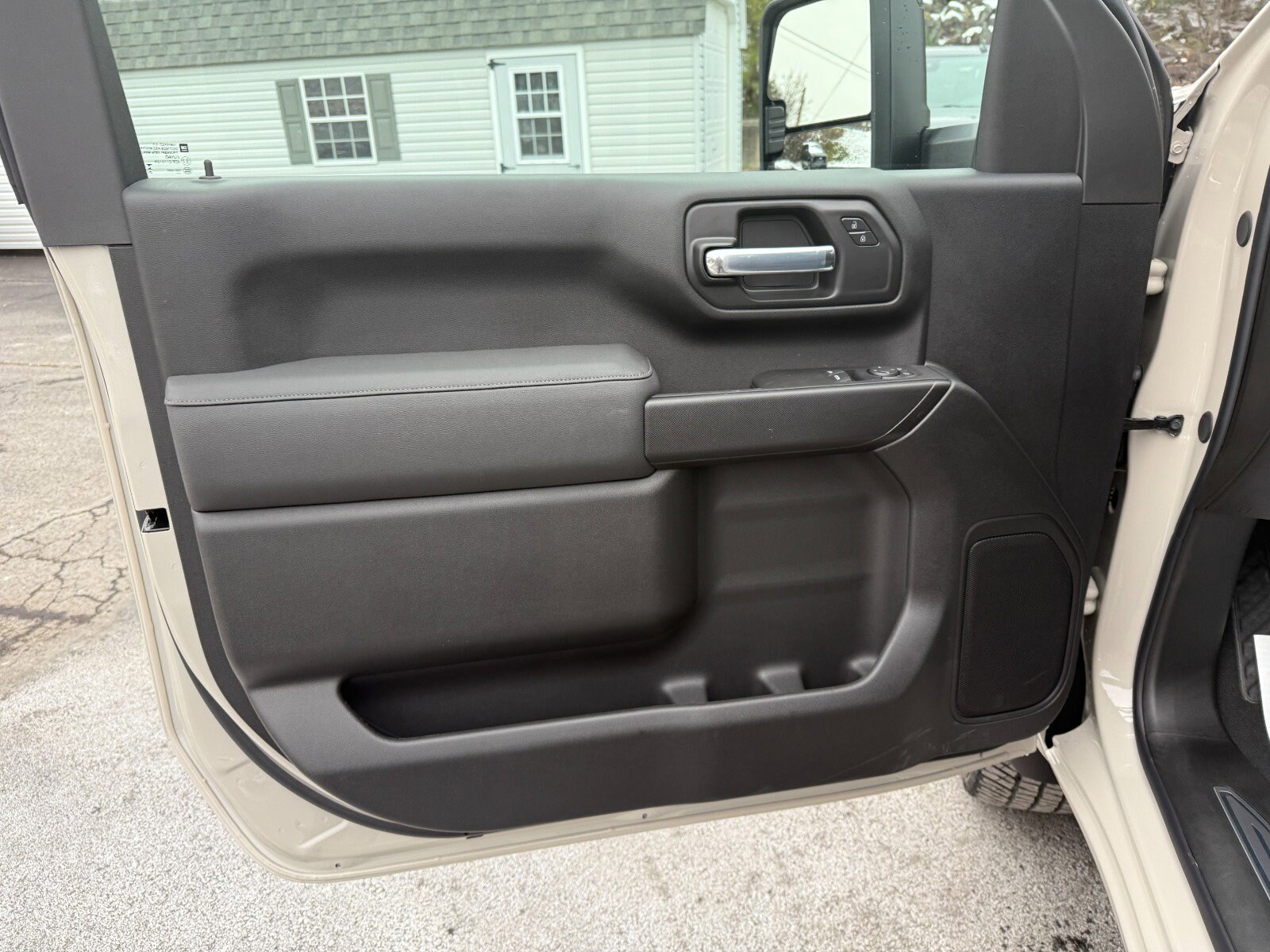 2026 GMC Sierra 3500HD SLE - Photo 15
