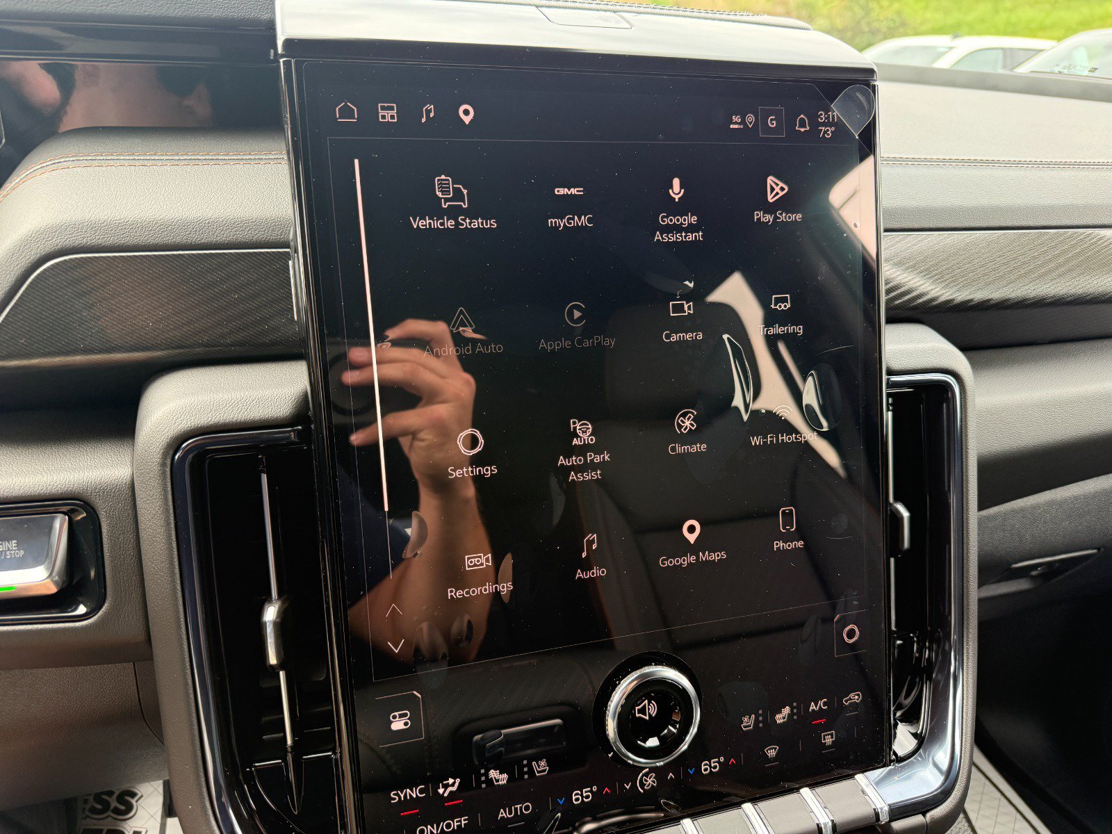 2026 GMC Yukon XL AT4 - Photo 40