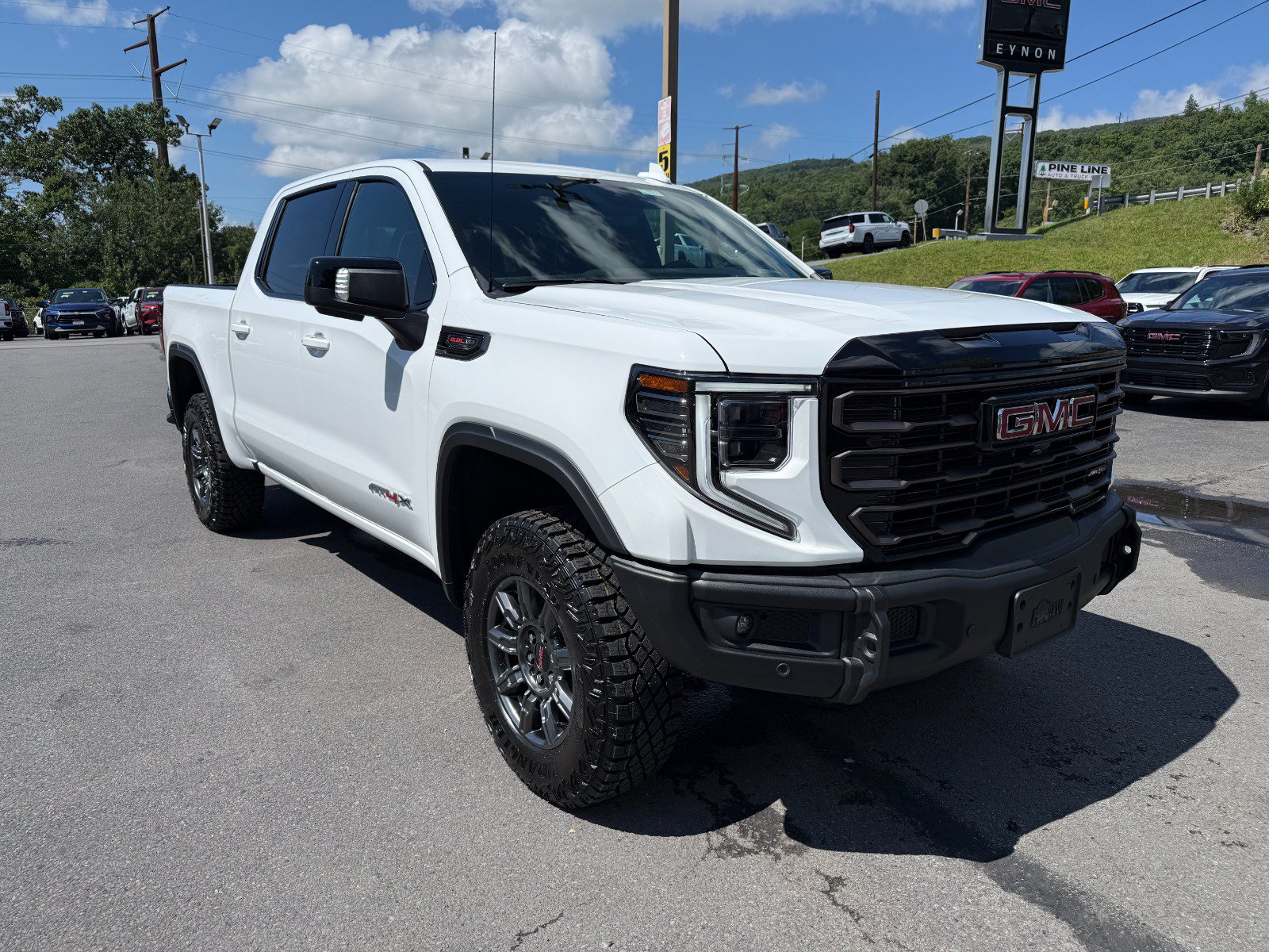 2026 GMC Sierra 1500 AT4X - Photo 7