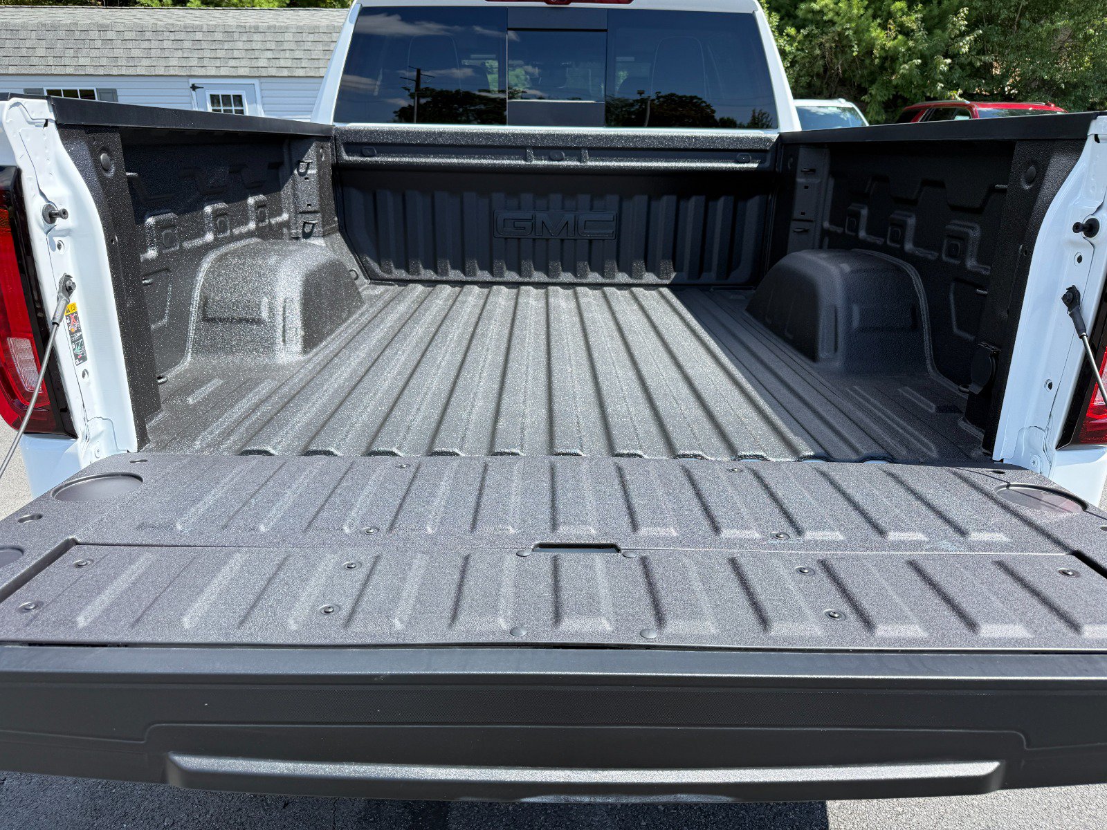 2026 GMC Sierra 1500 AT4X - Photo 20