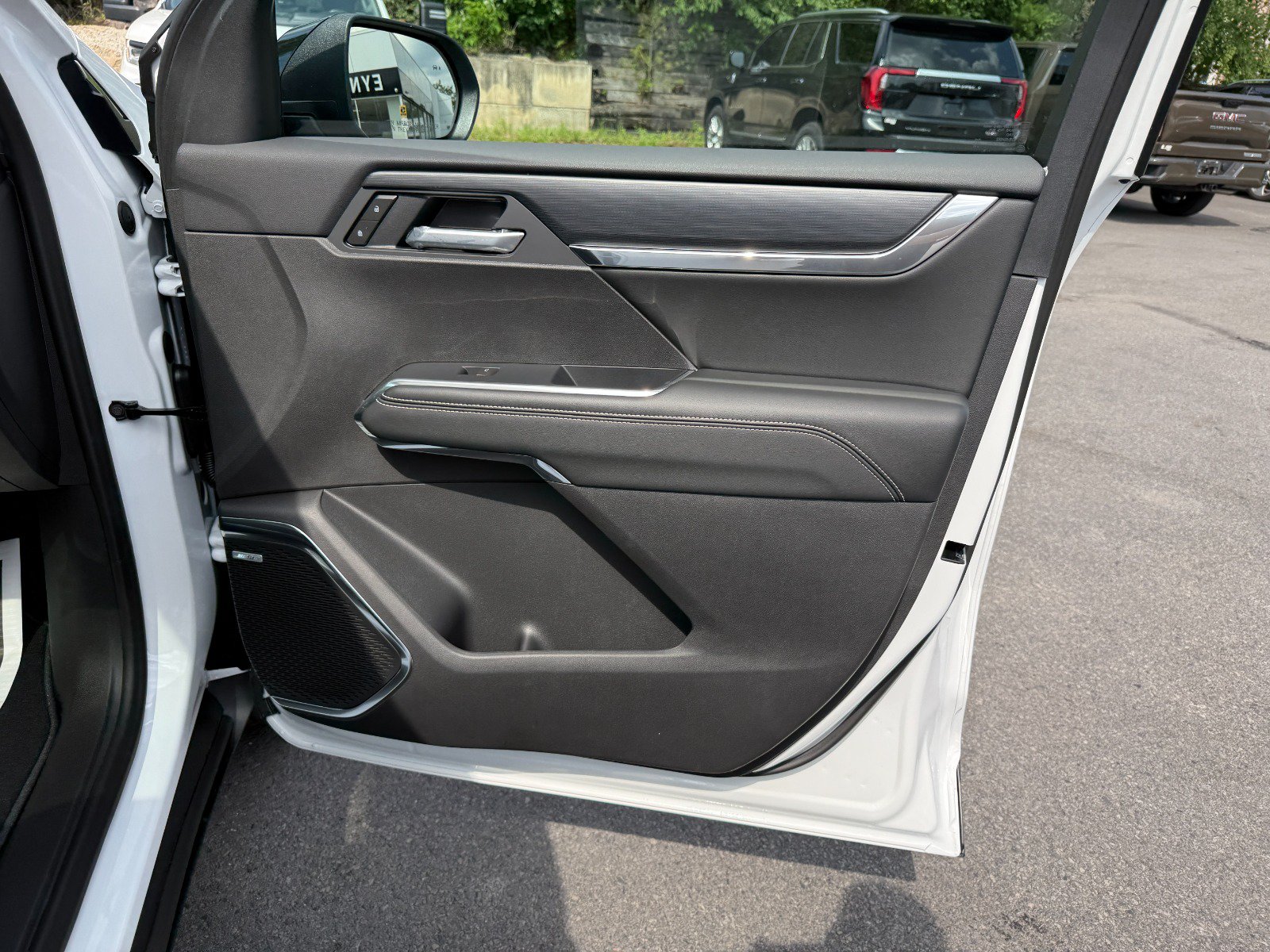 2026 GMC Acadia Elevation - Photo 24