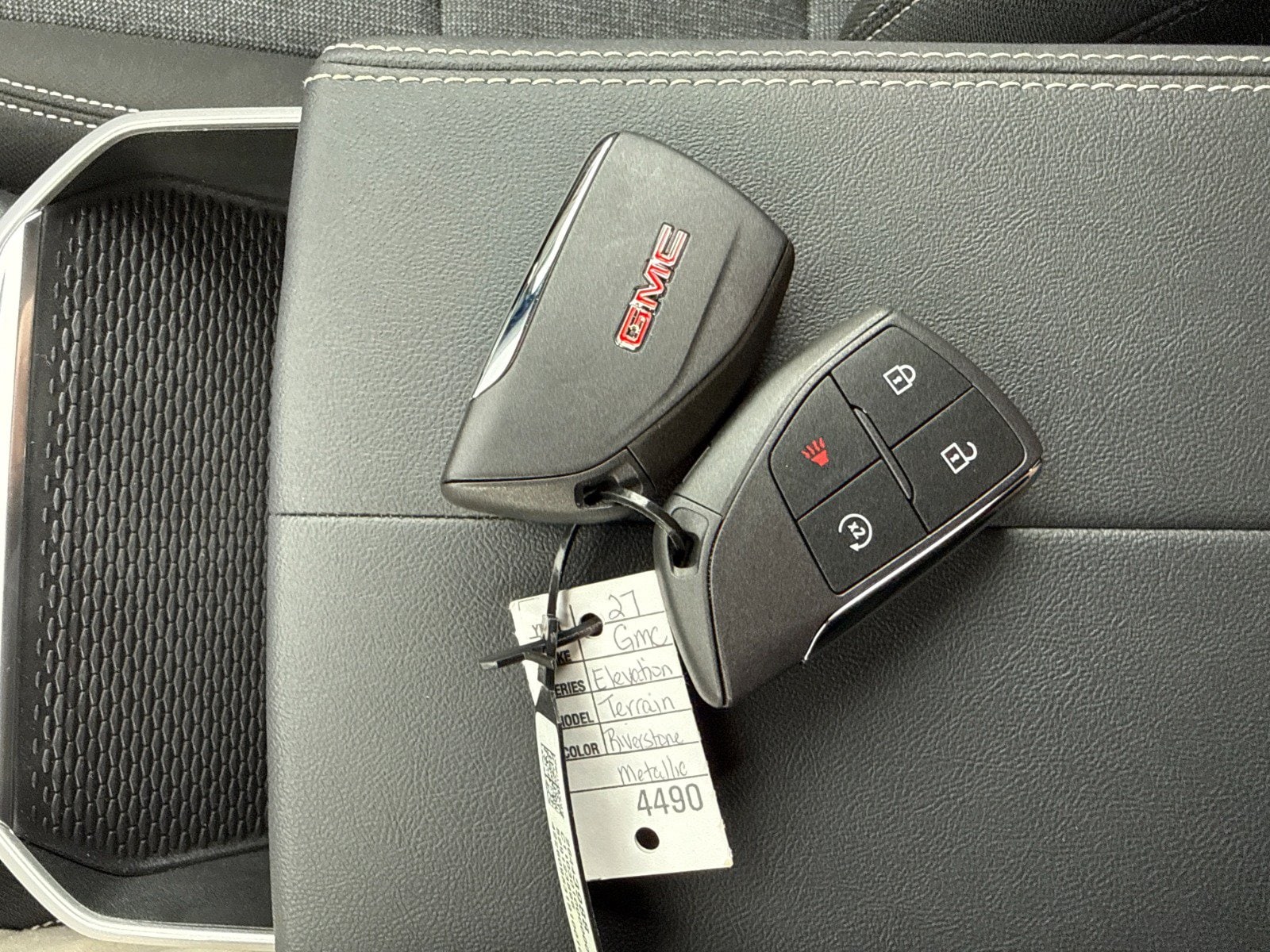 2027 GMC Terrain Elevation - Photo 32