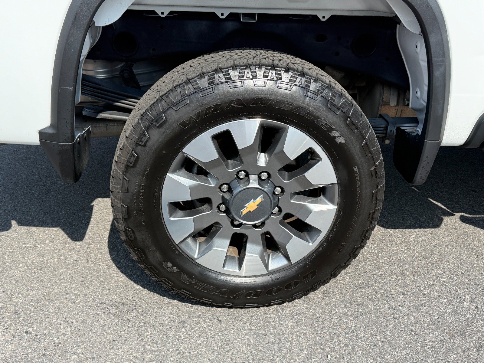2023 Chevrolet Silverado 2500HD Custom - Photo 11