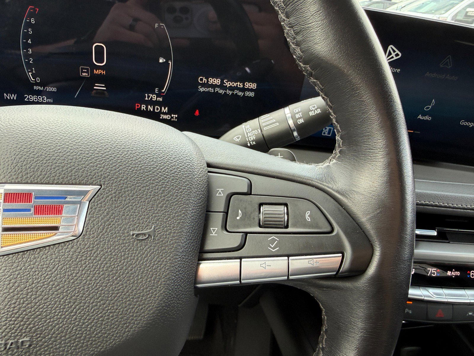 2024 Cadillac XT4 Premium Luxury - Photo 28