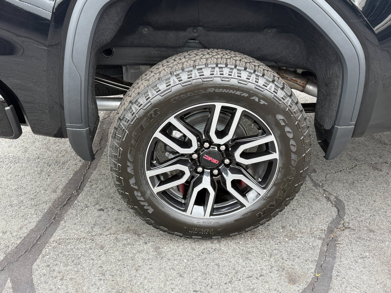 2026 GMC Sierra 1500 AT4 - Photo 11