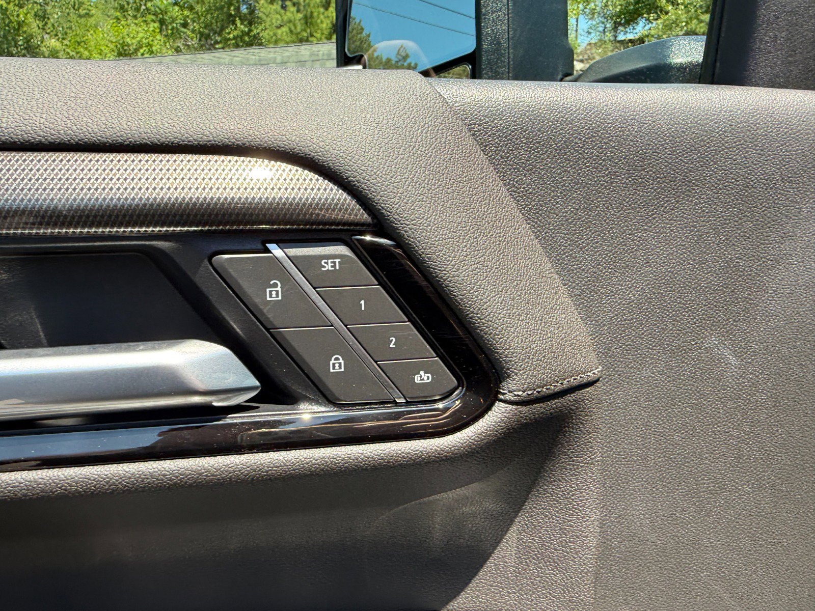 2026 GMC Sierra 2500HD AT4 - Photo 25