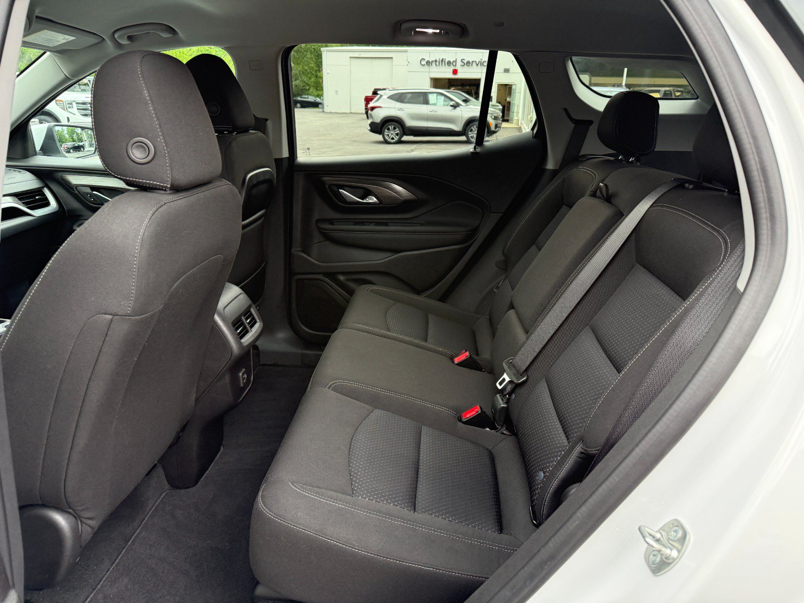 2024 GMC Terrain SLE - Photo 16