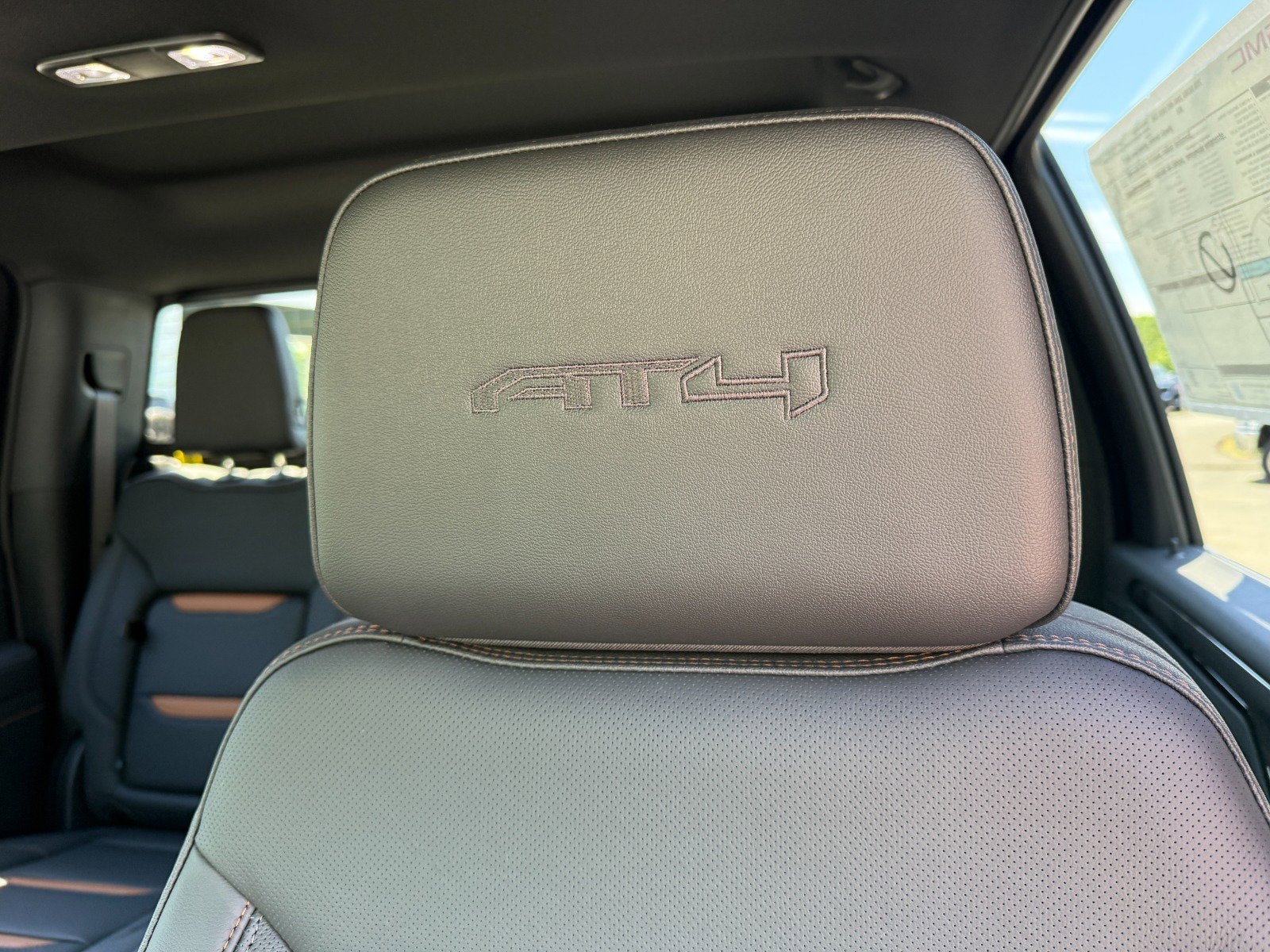 2026 GMC Sierra 2500HD AT4 - Photo 14