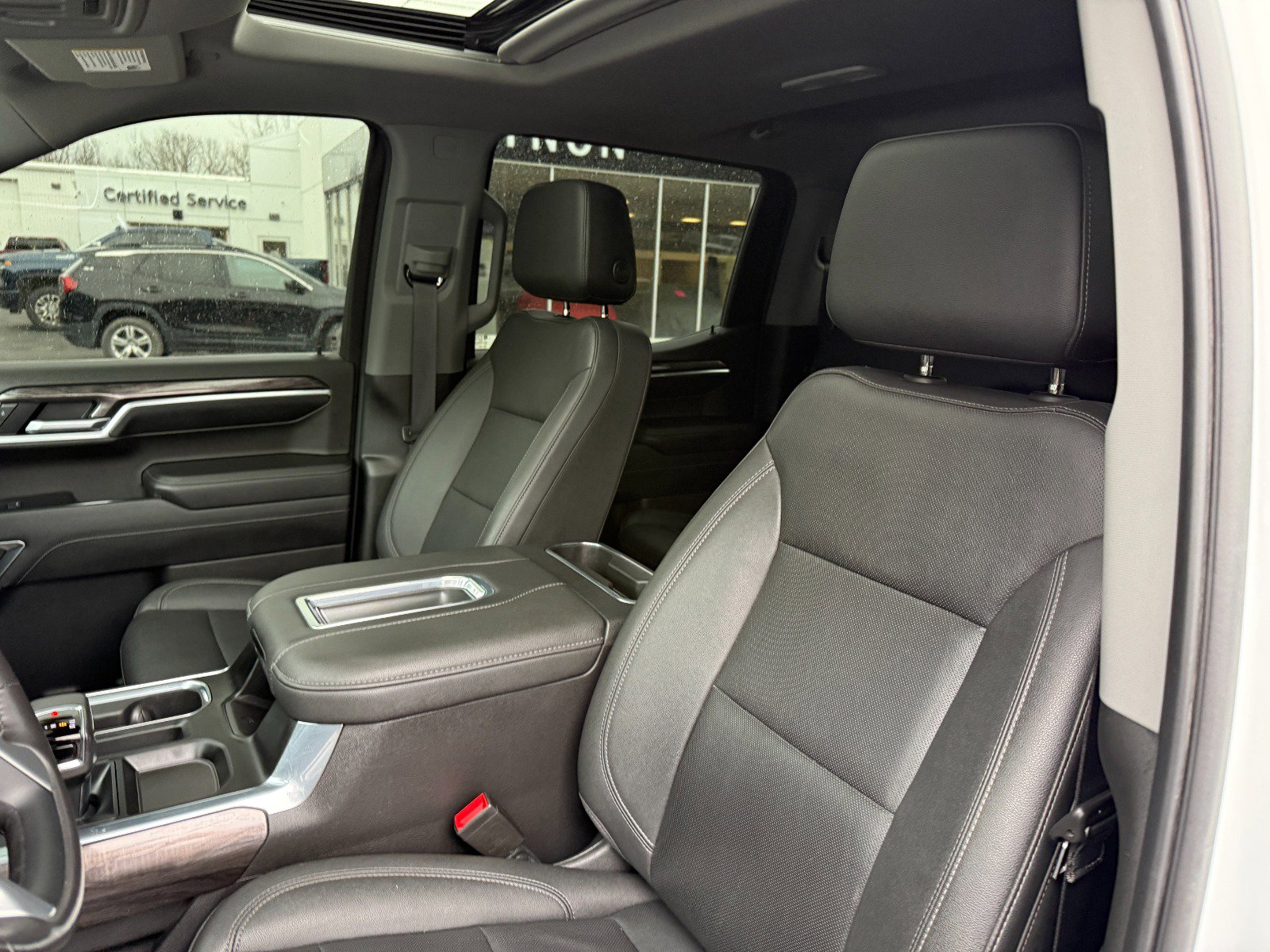 2022 Chevrolet Silverado 1500 LTZ - Photo 14