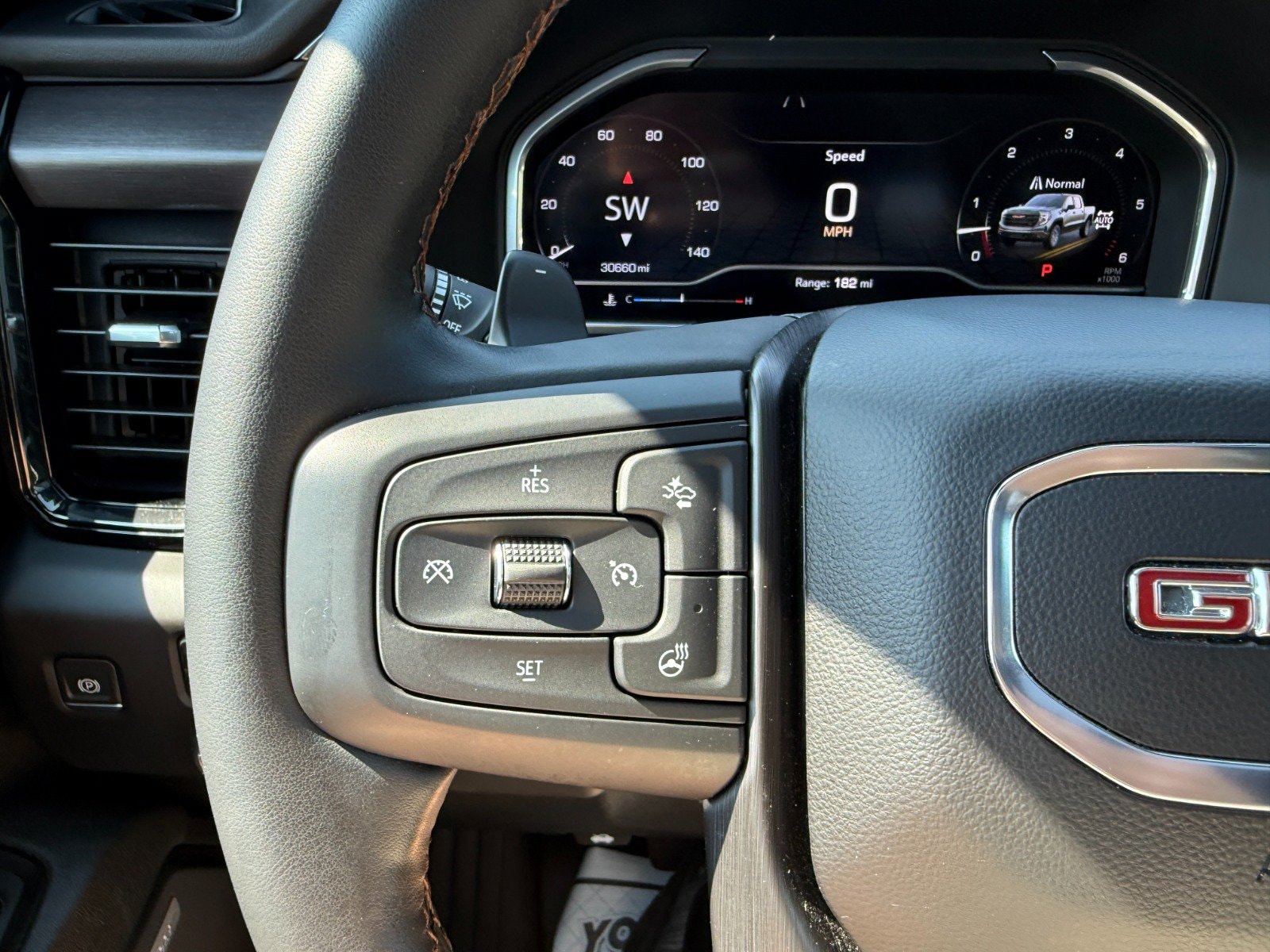 2024 GMC Sierra 1500 AT4 - Photo 29