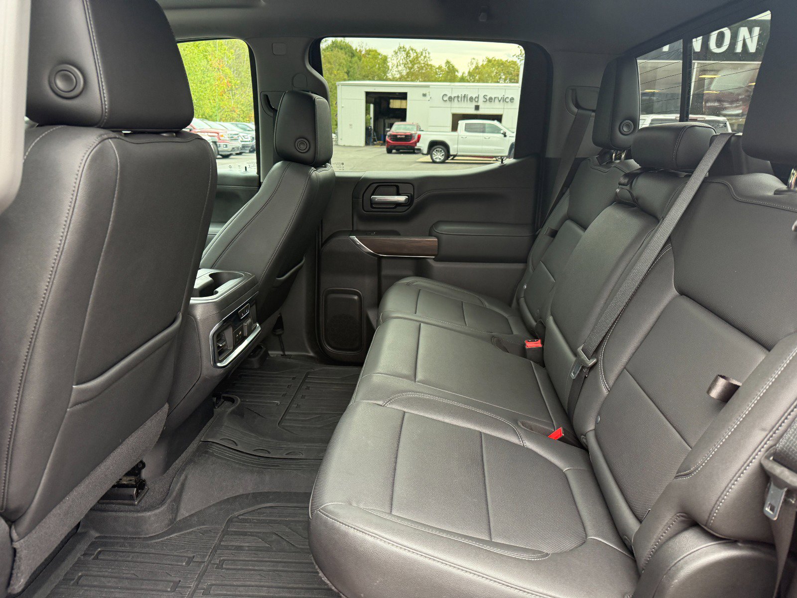 2021 GMC Sierra 1500 SLT - Photo 16