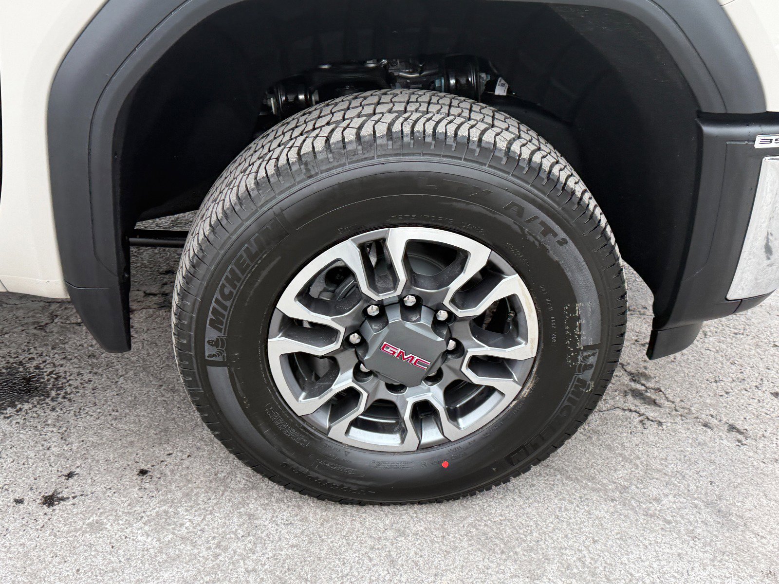 2026 GMC Sierra 3500HD SLE - Photo 12