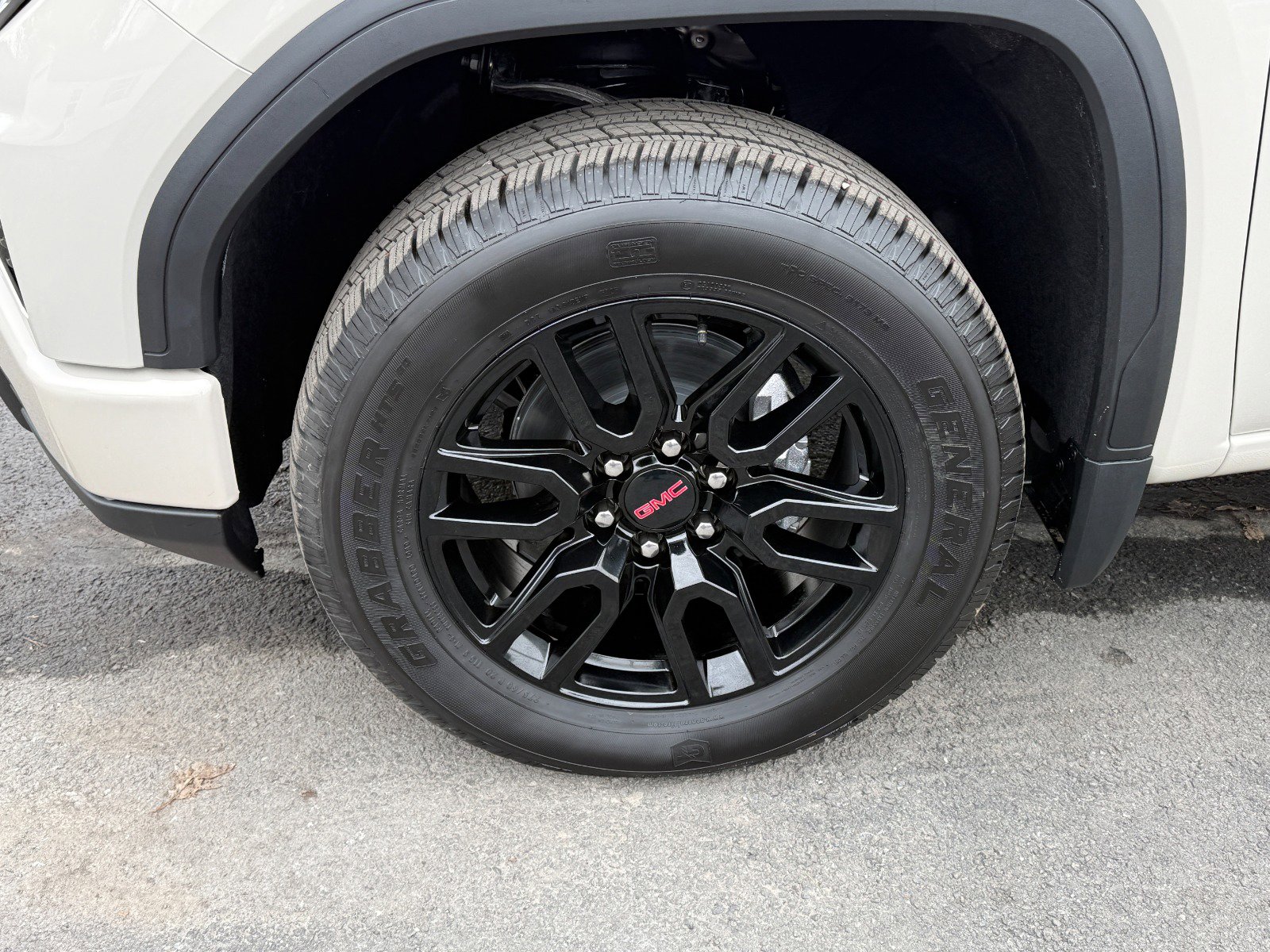 2026 GMC Sierra 1500 Pro - Photo 9