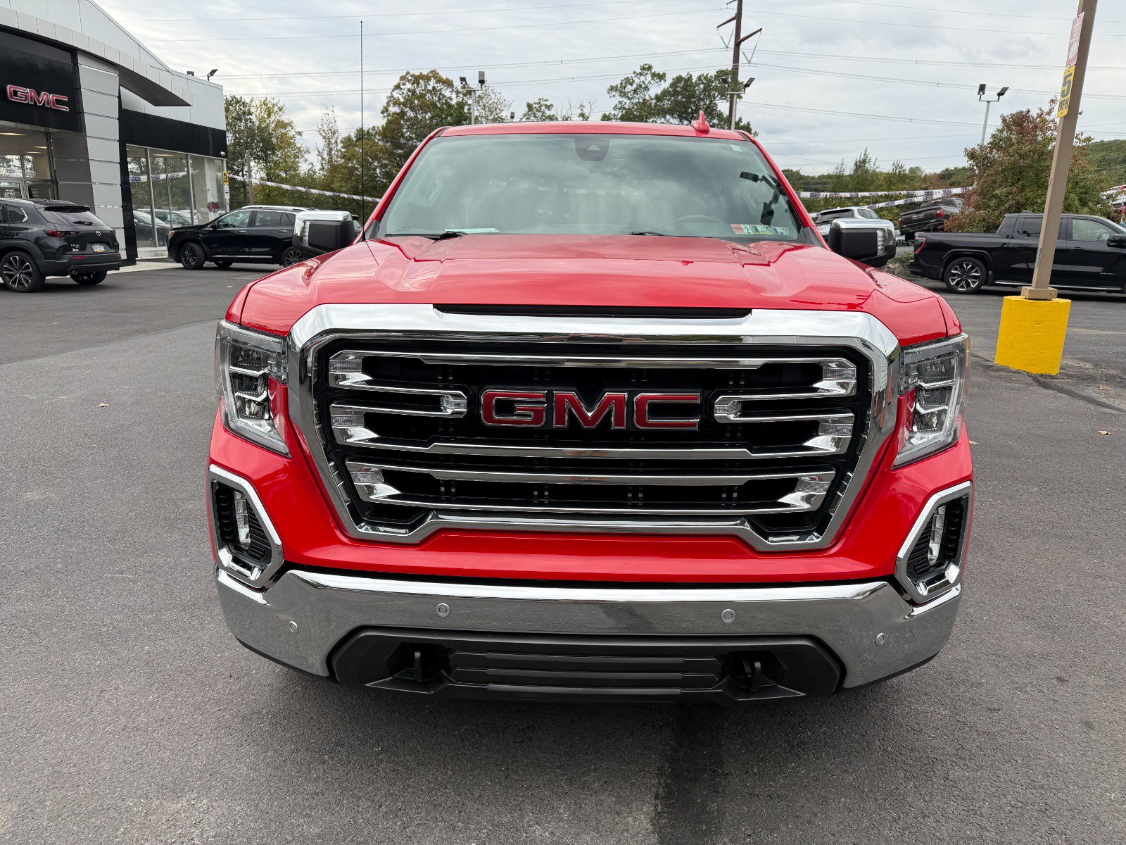 2021 GMC Sierra 1500 SLT - Photo 8